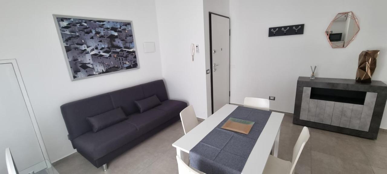 Mercato 11 Apartments Gela Buitenkant foto