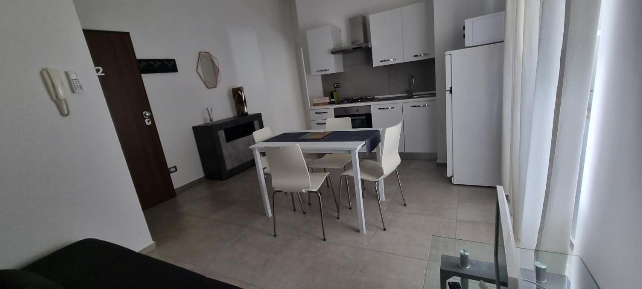 Mercato 11 Apartments Gela Buitenkant foto